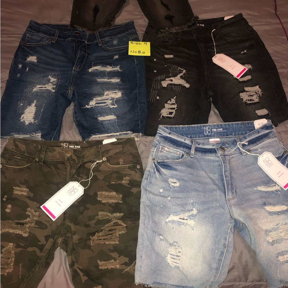 Ladies distressed denim shorts